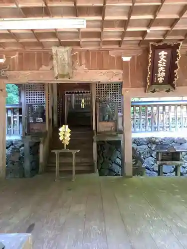 十五社神社の本殿・本堂