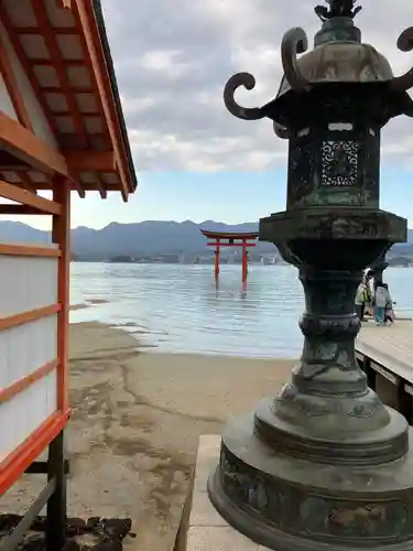 厳島神社の鳥居