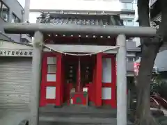 津軽稲荷神社の鳥居