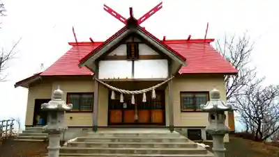 泊稲荷神社の本殿・本堂
