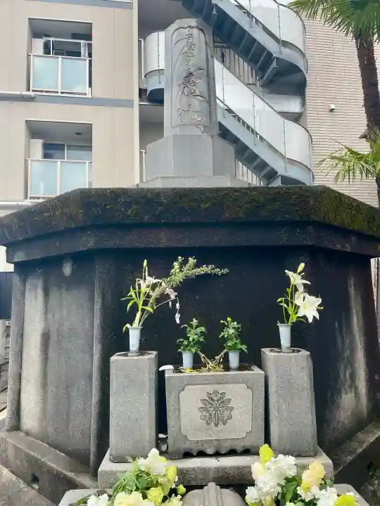 正法寺の{uncategorized: "未分類", other: "その他", undefined: "問題あり", building: "その他建物", grave: "お墓", sacred_gate: "鳥居", guardian: "狛犬", statue: "像", buddha: "仏像", history: "歴史", nature: "自然", garden: "庭園", animal: "動物", pagoda: "塔", temizu: "手水舎", mountain_gate: "山門・神門", sanctuary: "本殿・本堂", subordinate: "末社・摂社", art: "芸術", scenery: "景色", jizo: "地蔵", ema: "絵馬", goshuin: "御朱印", omikuji: "おみくじ", items: "授与品その他", amulet: "お守り", goshuincho: "御朱印帳", eats: "食事", festival: "お祭り", votive_dance: "神楽", shichigosan: "七五三参", wedding: "結婚式", experience: "体験その他", initially: "初詣", around: "周辺", anti_infection: "感染症対策"}