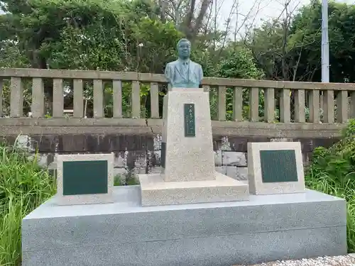 壱岐神社の像