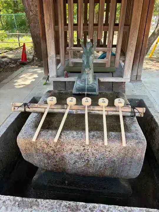 藤森神社の{uncategorized: "未分類", other: "その他", undefined: "問題あり", building: "その他建物", grave: "お墓", sacred_gate: "鳥居", guardian: "狛犬", statue: "像", buddha: "仏像", history: "歴史", nature: "自然", garden: "庭園", animal: "動物", pagoda: "塔", temizu: "手水舎", mountain_gate: "山門・神門", sanctuary: "本殿・本堂", subordinate: "末社・摂社", art: "芸術", scenery: "景色", jizo: "地蔵", ema: "絵馬", goshuin: "御朱印", omikuji: "おみくじ", items: "授与品その他", amulet: "お守り", goshuincho: "御朱印帳", eats: "食事", festival: "お祭り", votive_dance: "神楽", shichigosan: "七五三参", wedding: "結婚式", experience: "体験その他", initially: "初詣", around: "周辺", anti_infection: "感染症対策"}