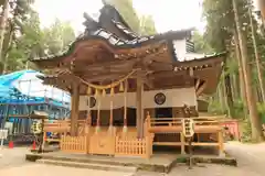 御岩神社の建物その他