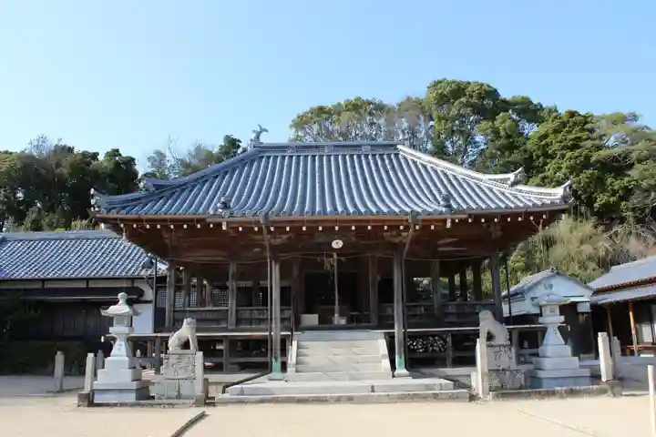 八幡神社の本殿・本堂
