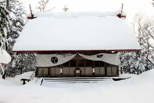秩父神社の本殿・本堂