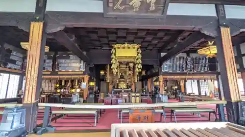 八事山 興正寺の本殿・本堂