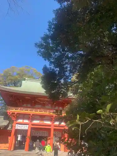 武蔵一宮氷川神社の山門