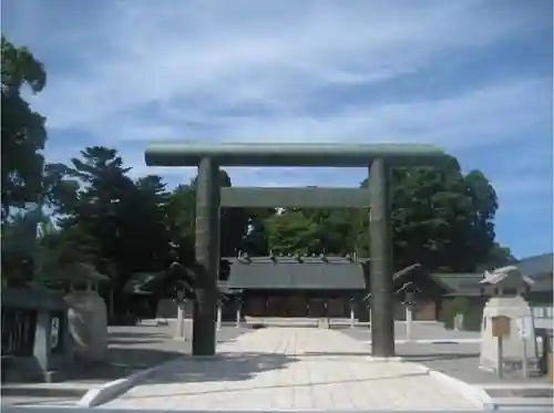 石川護國神社の鳥居