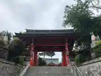 東伏見稲荷神社の山門・神門