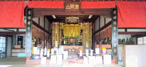 極楽寺の本殿・本堂