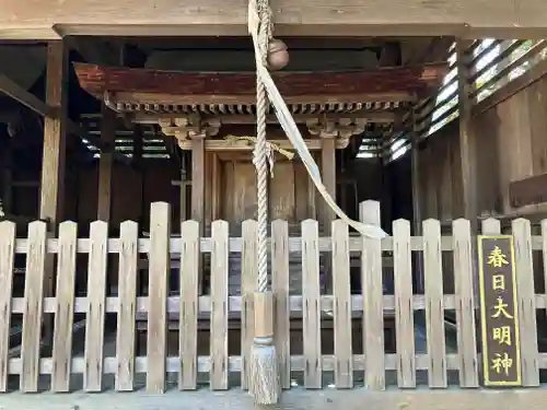 布施神社の本殿・本堂