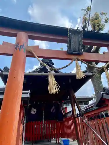 東寺稲荷神社(稲荷大神)の鳥居