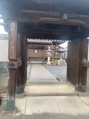 専念寺の山門・神門