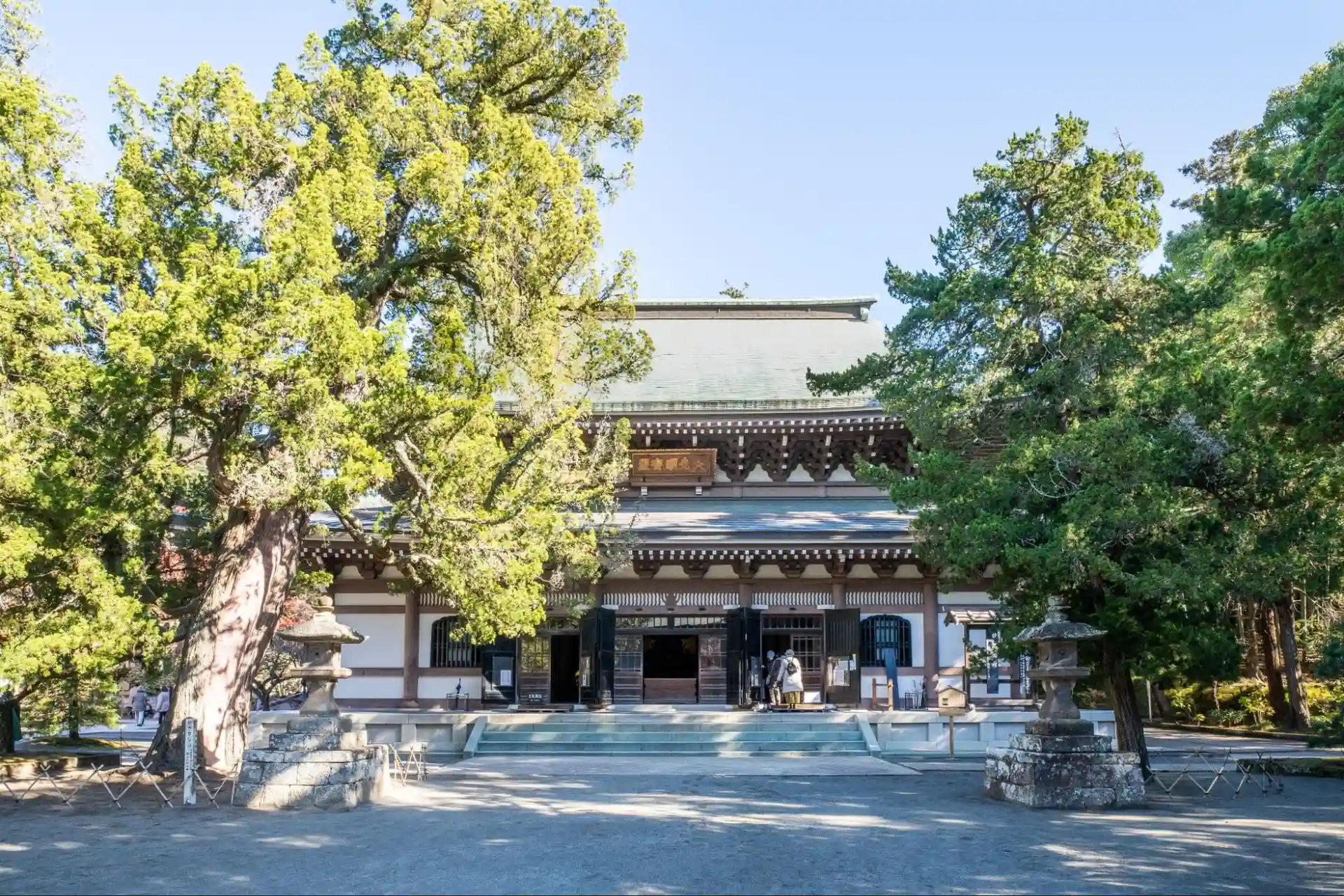 鎌倉・円覚寺横田南嶺管長に聞く「心が落ち着く御朱印めぐりの秘訣