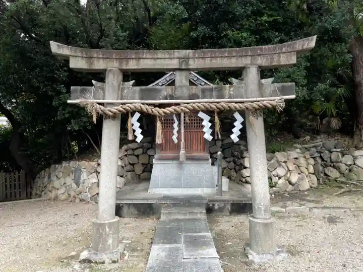 安居神社の末社・摂社