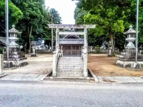 託美神社の鳥居