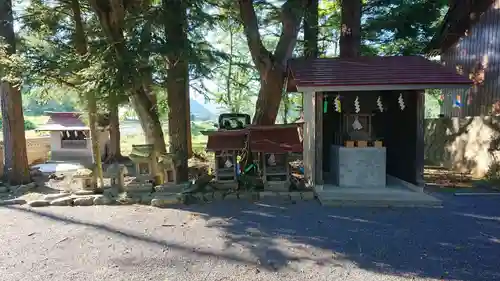 高司神社〜むすびの神の鎮まる社〜の末社