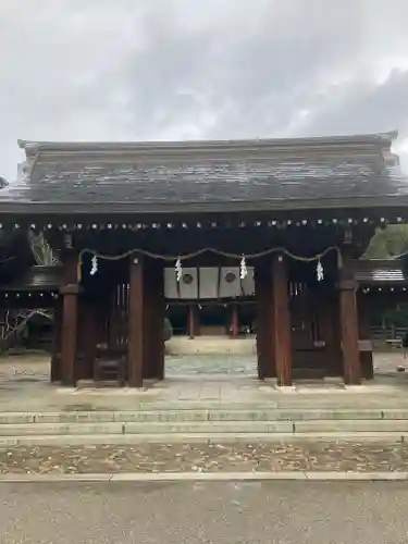 竈山神社の山門・神門