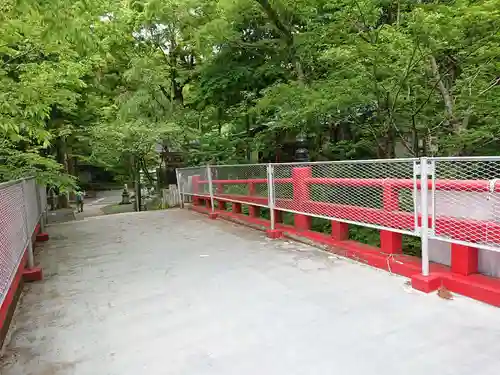 山中浅間神社の建物その他