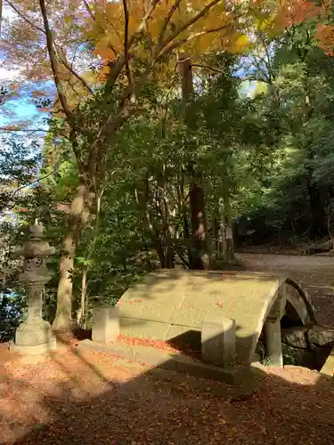 八坂神社・境内社川枯社の建物その他