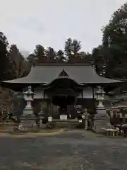 乾徳寺の本殿