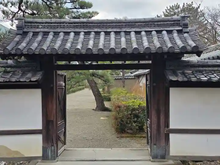 中宮寺(奈良県)