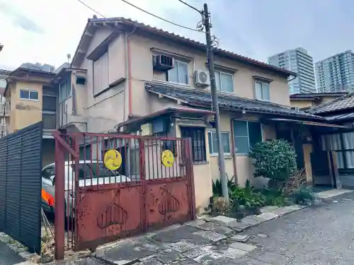 安禅寺の{uncategorized: "未分類", other: "その他", undefined: "問題あり", building: "その他建物", grave: "お墓", sacred_gate: "鳥居", guardian: "狛犬", statue: "像", buddha: "仏像", history: "歴史", nature: "自然", garden: "庭園", animal: "動物", pagoda: "塔", temizu: "手水舎", mountain_gate: "山門・神門", sanctuary: "本殿・本堂", subordinate: "末社・摂社", art: "芸術", scenery: "景色", jizo: "地蔵", ema: "絵馬", goshuin: "御朱印", omikuji: "おみくじ", items: "授与品その他", amulet: "お守り", goshuincho: "御朱印帳", eats: "食事", festival: "お祭り", votive_dance: "神楽", shichigosan: "七五三参", wedding: "結婚式", experience: "体験その他", initially: "初詣", around: "周辺", anti_infection: "感染症対策"}