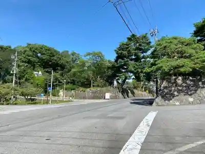 健御名方富命彦神別神社の周辺