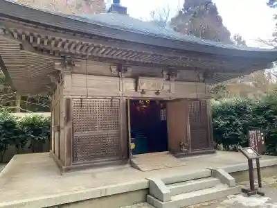 播州清水寺の{uncategorized: "未分類", other: "その他", undefined: "問題あり", building: "その他建物", grave: "お墓", sacred_gate: "鳥居", guardian: "狛犬", statue: "像", buddha: "仏像", history: "歴史", nature: "自然", garden: "庭園", animal: "動物", pagoda: "塔", temizu: "手水舎", mountain_gate: "山門・神門", sanctuary: "本殿・本堂", subordinate: "末社・摂社", art: "芸術", scenery: "景色", jizo: "地蔵", ema: "絵馬", goshuin: "御朱印", omikuji: "おみくじ", items: "授与品その他", amulet: "お守り", goshuincho: "御朱印帳", eats: "食事", festival: "お祭り", votive_dance: "神楽", shichigosan: "七五三参", wedding: "結婚式", experience: "体験その他", initially: "初詣", around: "周辺", anti_infection: "感染症対策"}