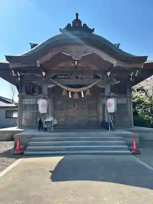 諏訪神社の本殿・本堂