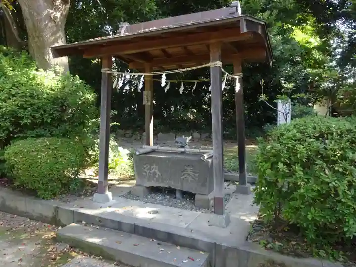 春日神社の手水舎
