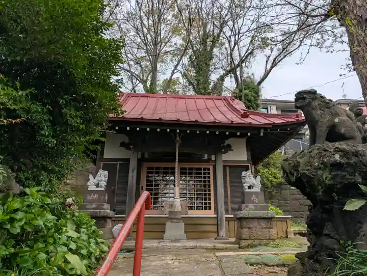 白滝不動尊の{uncategorized: "未分類", other: "その他", undefined: "問題あり", building: "その他建物", grave: "お墓", sacred_gate: "鳥居", guardian: "狛犬", statue: "像", buddha: "仏像", history: "歴史", nature: "自然", garden: "庭園", animal: "動物", pagoda: "塔", temizu: "手水舎", mountain_gate: "山門・神門", sanctuary: "本殿・本堂", subordinate: "末社・摂社", art: "芸術", scenery: "景色", jizo: "地蔵", ema: "絵馬", goshuin: "御朱印", omikuji: "おみくじ", items: "授与品その他", amulet: "お守り", goshuincho: "御朱印帳", eats: "食事", festival: "お祭り", votive_dance: "神楽", shichigosan: "七五三参", wedding: "結婚式", experience: "体験その他", initially: "初詣", around: "周辺", anti_infection: "感染症対策"}