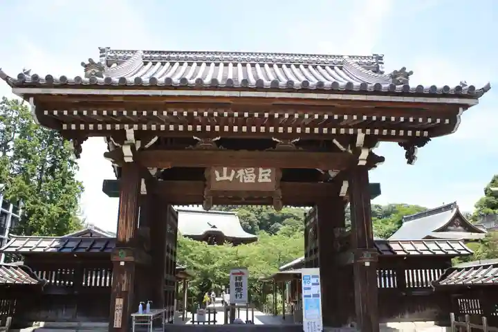 建長寺の山門・神門
