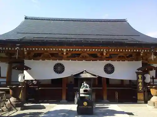 善光寺大本願の本殿