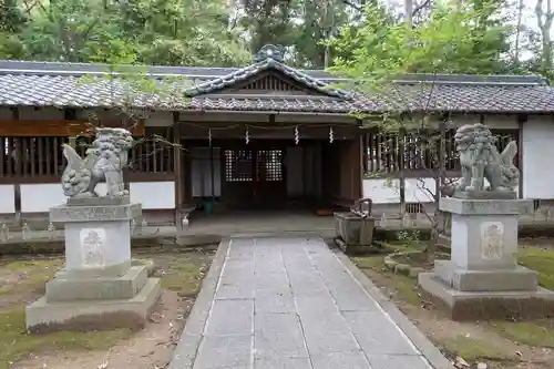 養天満宮の本殿