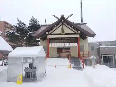 新川皇大神社の本殿・本堂