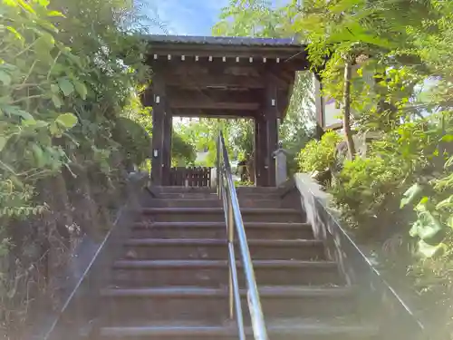 光照寺の山門・神門