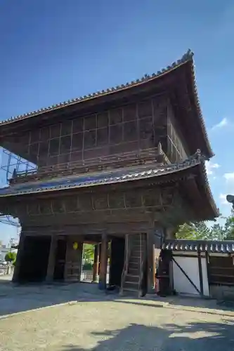 建中寺の山門・神門