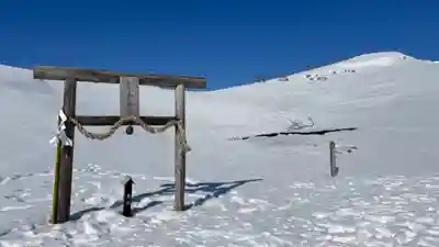 霊山神社の鳥居