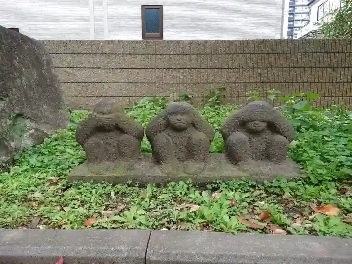 葛西神社の{uncategorized: "未分類", other: "その他", undefined: "問題あり", building: "その他建物", grave: "お墓", sacred_gate: "鳥居", guardian: "狛犬", statue: "像", buddha: "仏像", history: "歴史", nature: "自然", garden: "庭園", animal: "動物", pagoda: "塔", temizu: "手水舎", mountain_gate: "山門・神門", sanctuary: "本殿・本堂", subordinate: "末社・摂社", art: "芸術", scenery: "景色", jizo: "地蔵", ema: "絵馬", goshuin: "御朱印", omikuji: "おみくじ", items: "授与品その他", amulet: "お守り", goshuincho: "御朱印帳", eats: "食事", festival: "お祭り", votive_dance: "神楽", shichigosan: "七五三参", wedding: "結婚式", experience: "体験その他", initially: "初詣", around: "周辺", anti_infection: "感染症対策"}