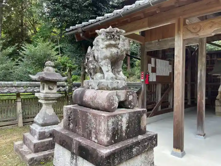 夏見神社の狛犬