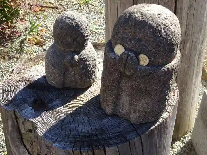 伊勢原 法泉寺の地蔵