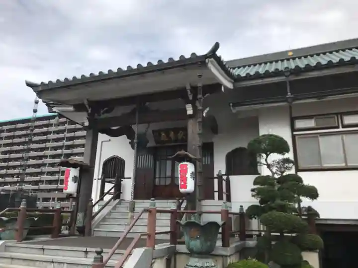 宗保院の本殿・本堂