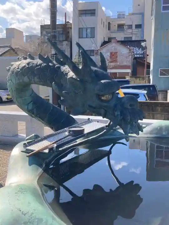 大仏寺の手水舎