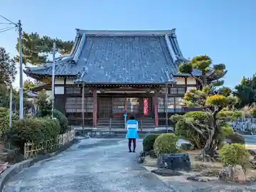 菩提寺の本殿・本堂