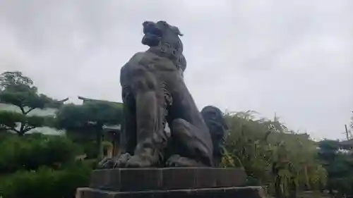 結城神社の狛犬