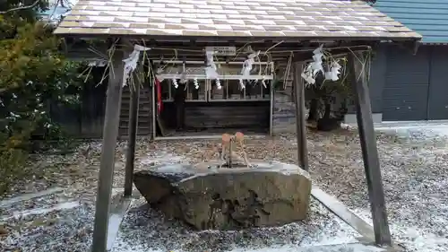 輪西神社の手水