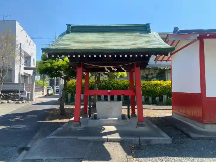 雷電神社の{uncategorized: "未分類", other: "その他", undefined: "問題あり", building: "その他建物", grave: "お墓", sacred_gate: "鳥居", guardian: "狛犬", statue: "像", buddha: "仏像", history: "歴史", nature: "自然", garden: "庭園", animal: "動物", pagoda: "塔", temizu: "手水舎", mountain_gate: "山門・神門", sanctuary: "本殿・本堂", subordinate: "末社・摂社", art: "芸術", scenery: "景色", jizo: "地蔵", ema: "絵馬", goshuin: "御朱印", omikuji: "おみくじ", items: "授与品その他", amulet: "お守り", goshuincho: "御朱印帳", eats: "食事", festival: "お祭り", votive_dance: "神楽", shichigosan: "七五三参", wedding: "結婚式", experience: "体験その他", initially: "初詣", around: "周辺", anti_infection: "感染症対策"}