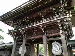 寒川神社の山門